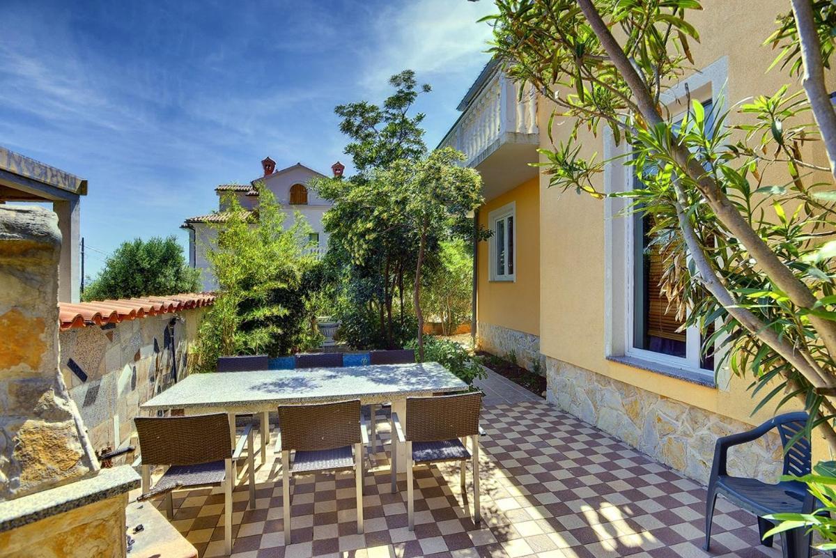 Apartments Puntica Ližnjan المظهر الخارجي الصورة